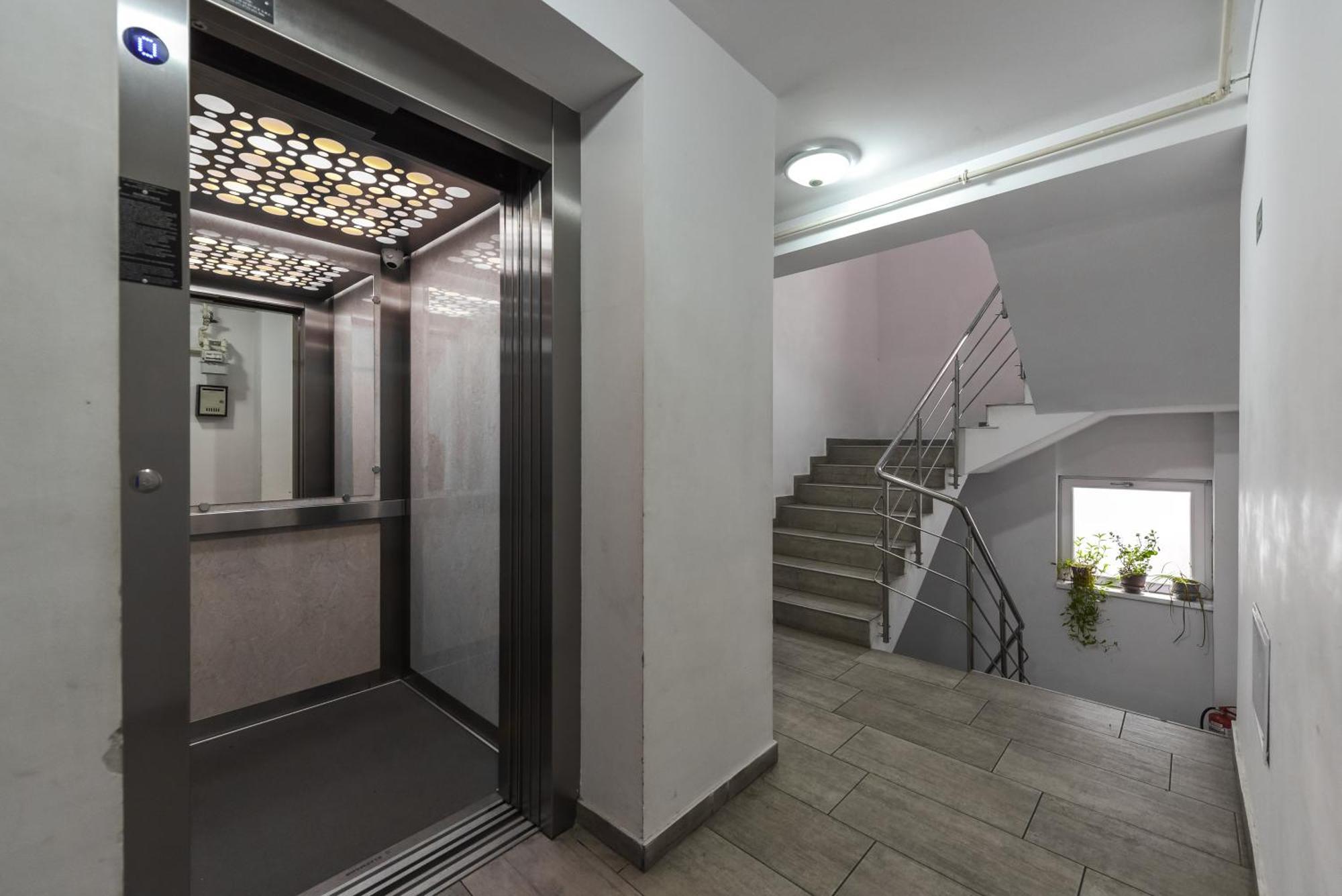 Bucharest Central Apartments - Shabbat Friendly Bucareste Exterior foto